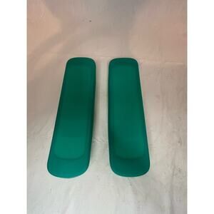 Set of 2 Ice Trays with Lids EUC White Turquoise Bar